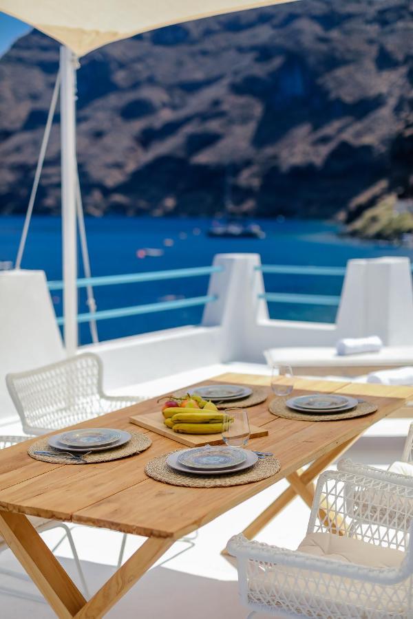 Petinos Traditional House Thirasia Exterior foto